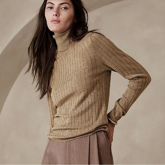 Banana Republic Nezha Camel Ribbed 100% Merino Wool Turtleneck Women’s XL - Picture 1 of 4